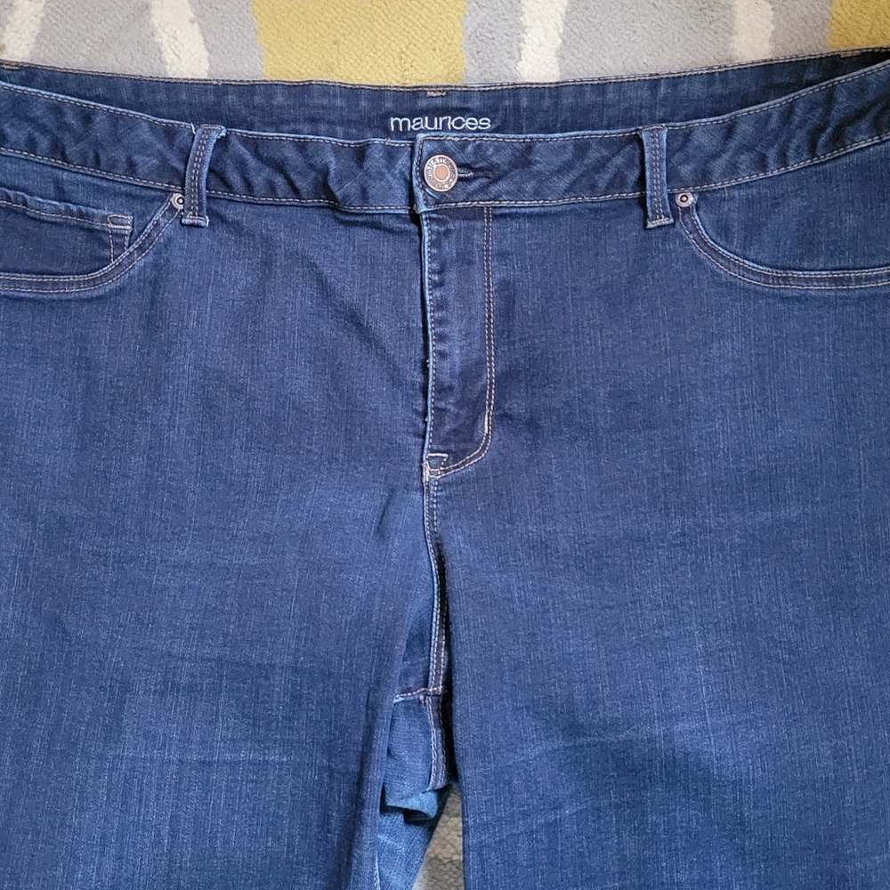Maurices Plus jeans Sz 24W Reg - Picture 3 of 5